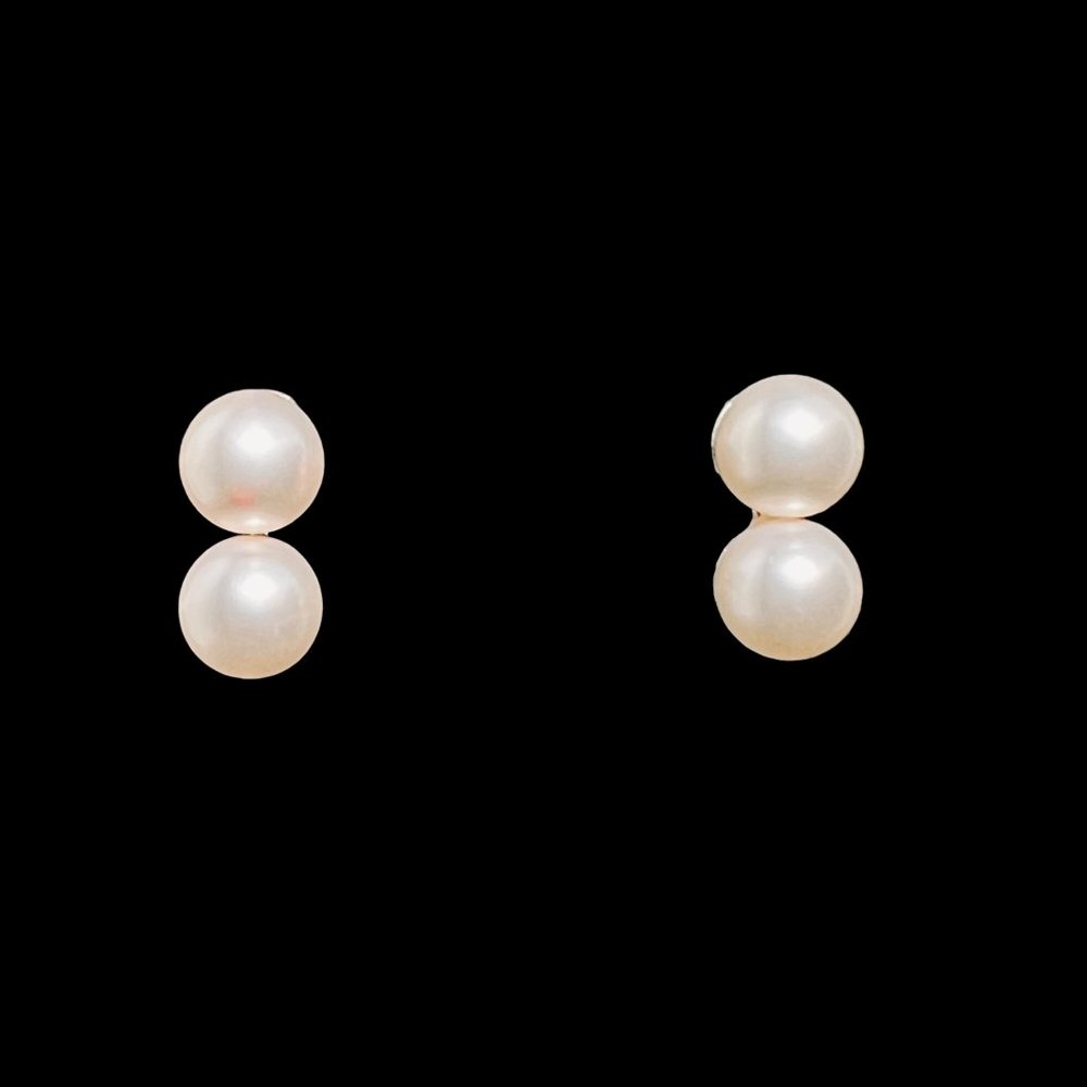 Marvella Faux Pearl Silver Tone Clip On Earrings (4733)